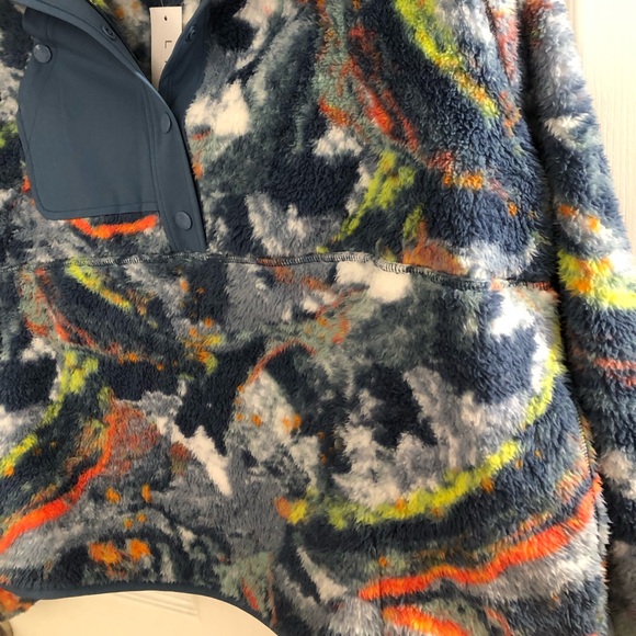 Livi for Lane Bryant Sz 14/16  1/4 Snap Sherpa Pullover - Picture 3 of 8